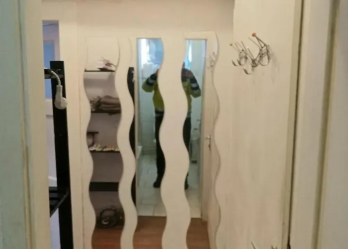 Quarto em Acomodações Particulares Monteurroommr *