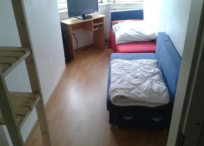 Rum i privatbostad Monteurroommr *